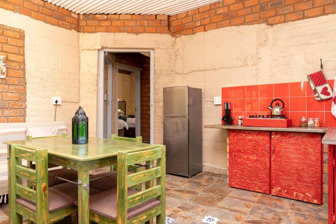 Otavi Vineyards Self-Catering & Camping Esterno foto