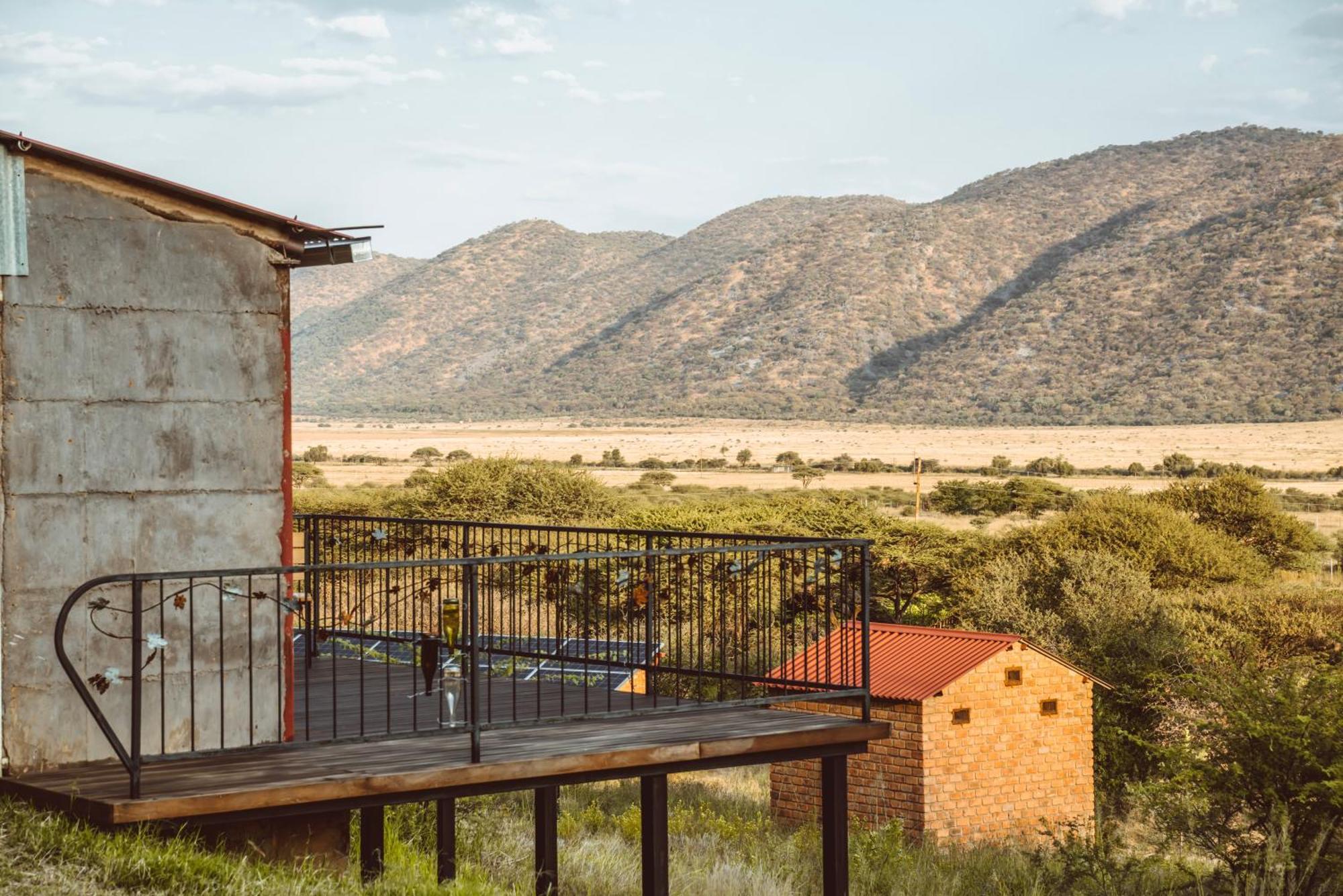 Otavi Vineyards Self-Catering & Camping Esterno foto